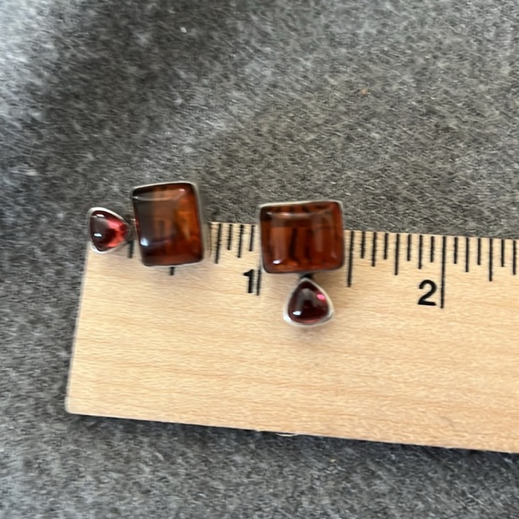 Vintage LB Sterling Amber & Garnet Earrings - Picture 6 of 8